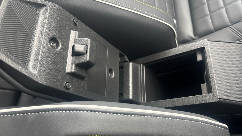 Renault 4 110kW Iconic+ 52kWh Comfort range 5dr Auto Electric Estate